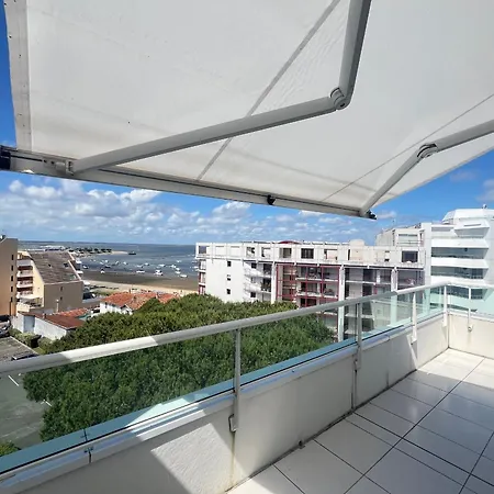 Lägenhet Dernier Etage Avec Terrasse Et Parking A - Fr-1-474-287